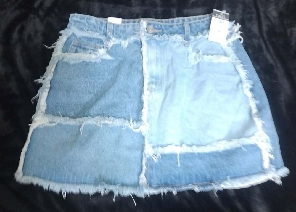 rue21 Patchwork Frayed Trim Denim Mini Skirt Blue Size M